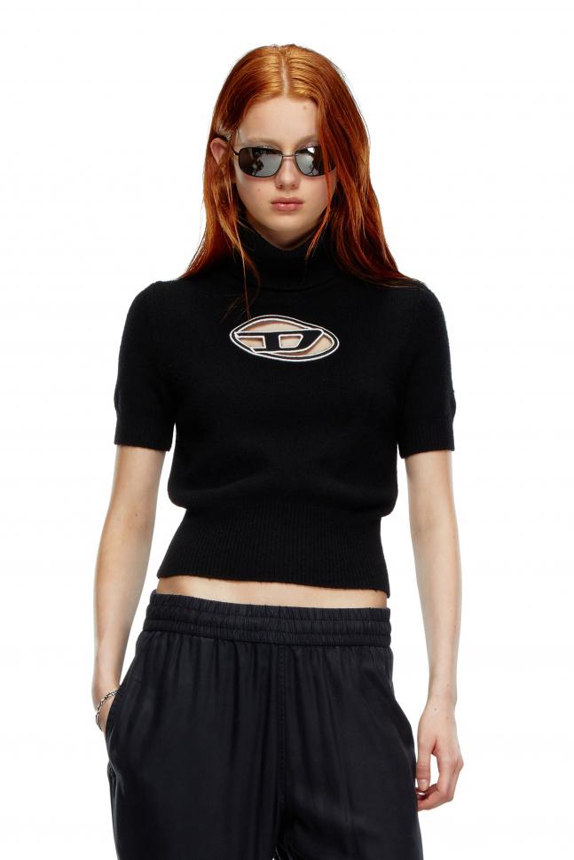 M-ARGARET MAGLIA