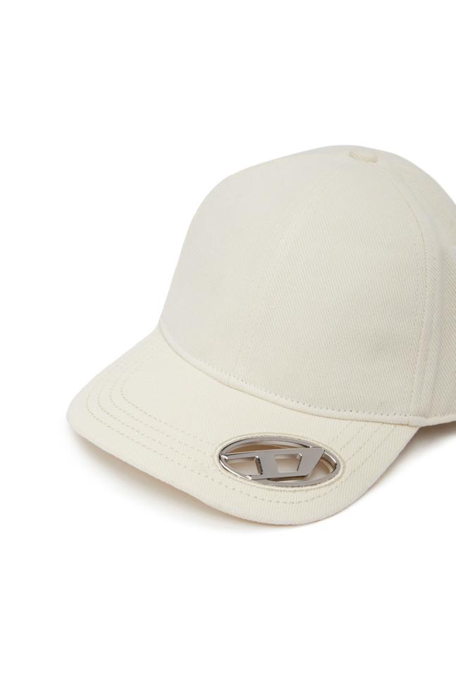 C-PLAK HAT