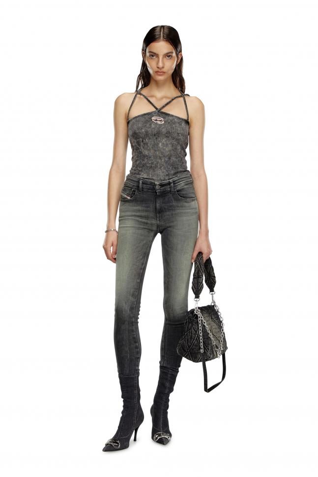 T-MARYN TOP