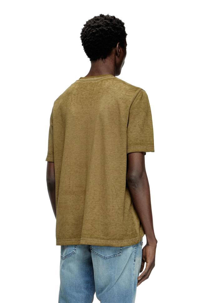 T-ADJUST-R18 MAGLIETTA