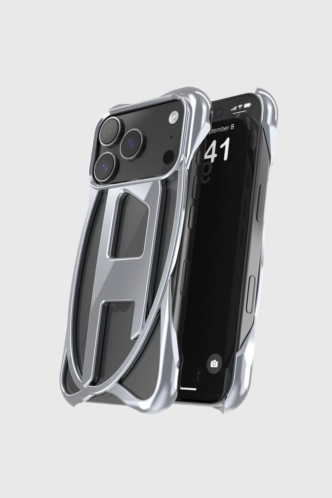 CAGED D CASE 17PRO
