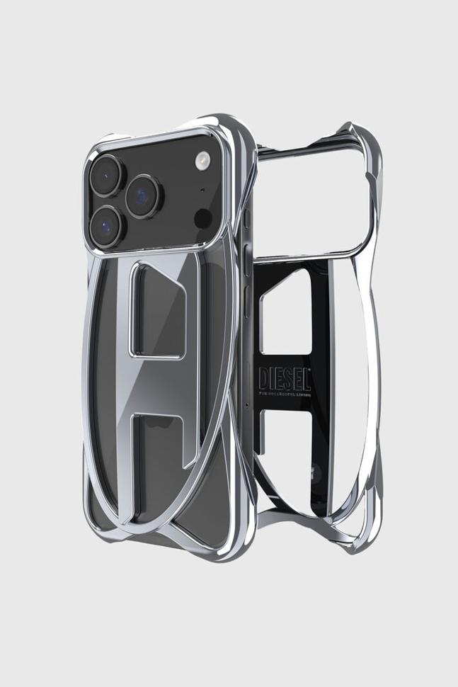 CAGED D CASE 17PRO