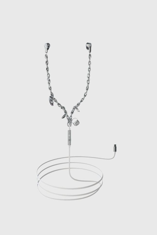 WIRED EARBUDS