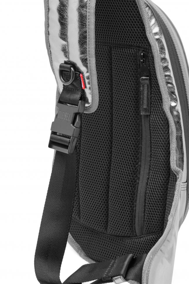 1DR-POD SLING BAG backpack