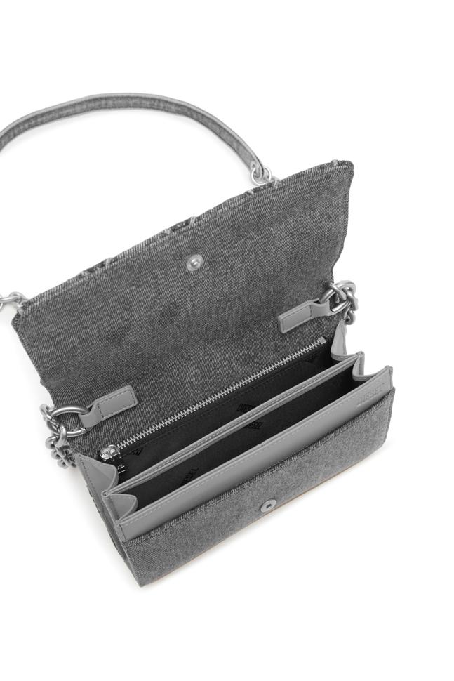 CHARM-D WALLET STRAP WALLET