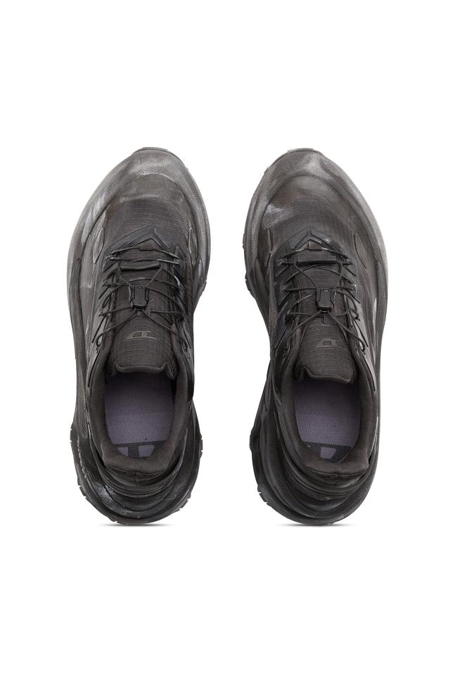 D-CAGE RUNNER SNEAKERS