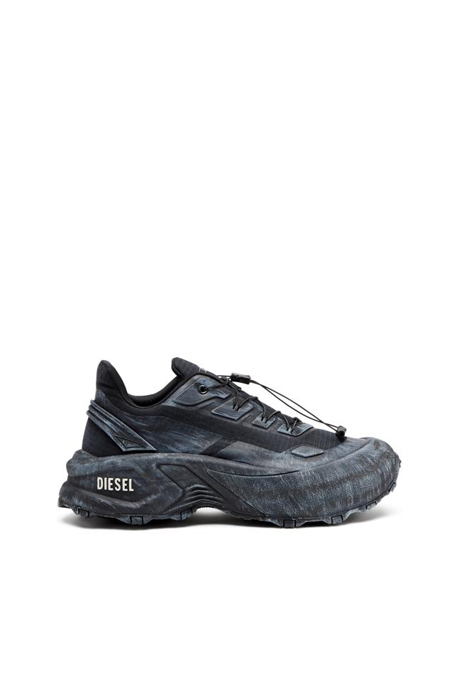 D-CAGE RUNNER SNEAKERS