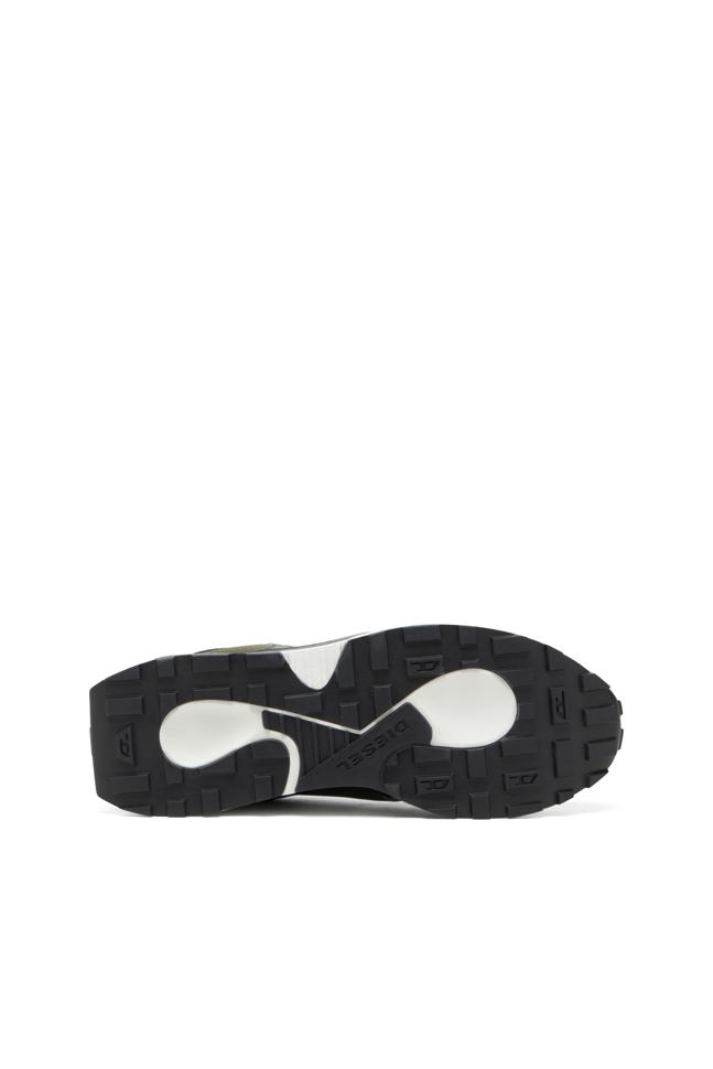 S-TAME-D RUNNING SNEAKERS