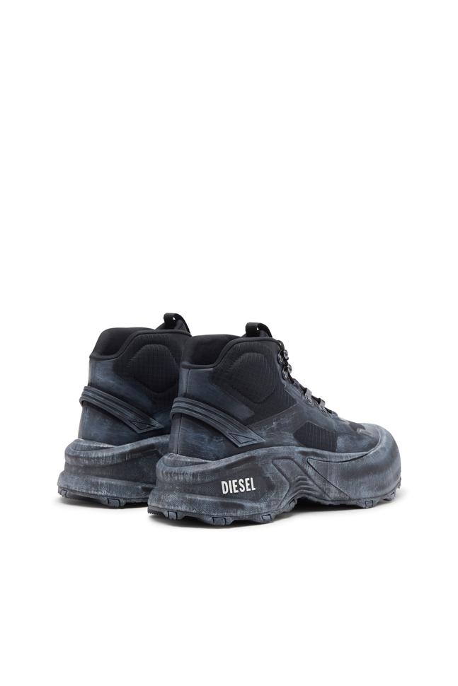 D-CAGE HIKING SNEAKERS