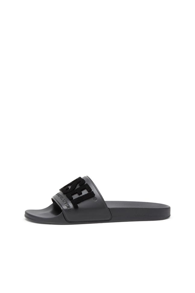 SA-MAYEMI FLOCK SANDALS